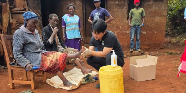 Door-to-Door: Following Jigger Treatment Home in Murang'a, Kenya